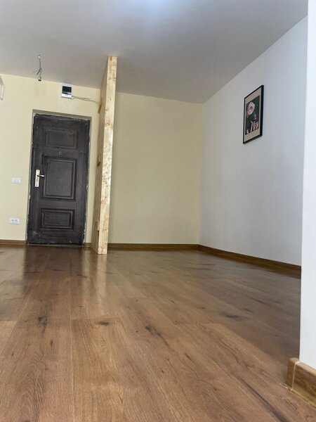 Aparatorii Patriei, Metalurgiei garsoniera confort 2